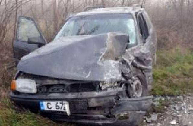 Разчистват незаконните автоморги и изоставени автомобили в Плевен