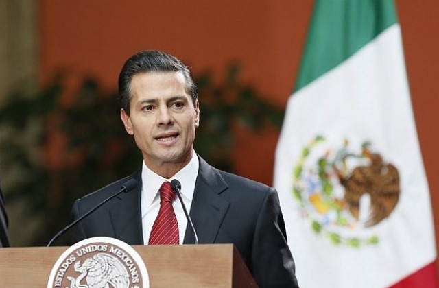 Мексиканският президент критикува Тръмп, напомнял му на диктатори