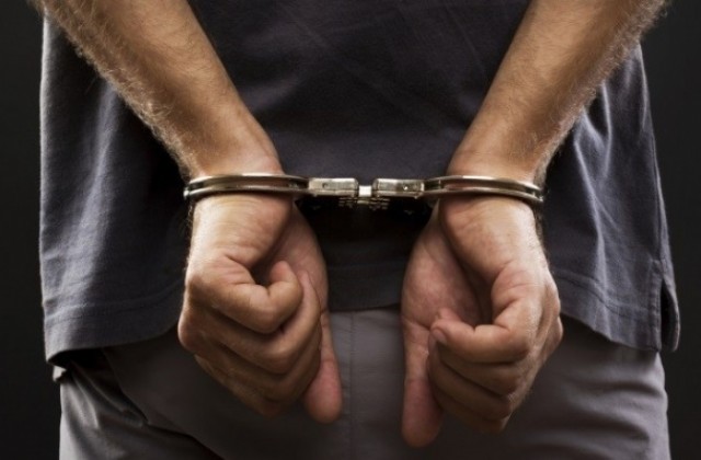 24-годишен опита да изнасили 57-годишна жена от Карапелит