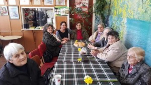 Кметът на Дебелец и представители на ГЕРБ поздравиха дамите от