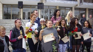 Дамите все подобри зад волана на Осмомартенското рали СНИМКИ