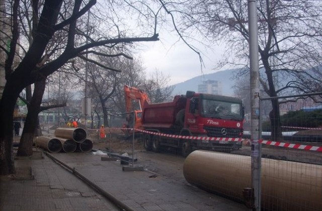 Прокуратурата проверява законни ли са ремонтите