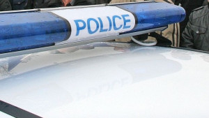 Възрастен пешеходец се бори за живота си след катастрофа