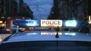 Откриха извършителите увредили БМВ във Враца