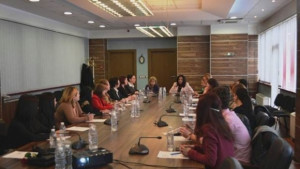 Лиляна Павлова изнесе лекция пред студенти на Варненския свободен университет