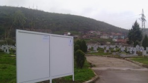 Обреди Свищов постави нови табла за некролози и помени в