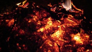 500 лв глоба за запалени гуми и отпадъци в Кюстендил