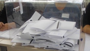 Въпросът на Дарик За или против задължителното гласуване сте