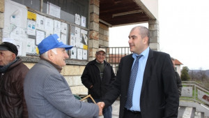 Народният представител Цветомир Михов проведе приемен ден в дряновското село