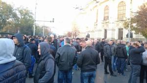 Полицаите излизат на протест