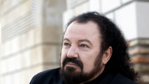 Калуди Калудов гостува в премиерния спектакъл на операта Тоска