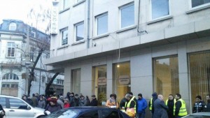 50тина служители на пловдивската полиция излязоха на протест