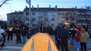 Шуменци протестираха срещу забраната за къмпингуване