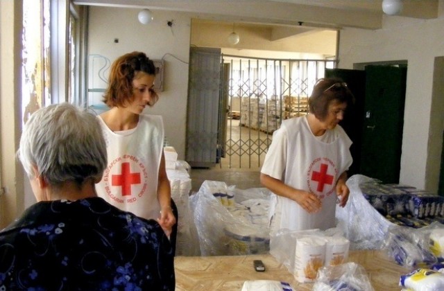 Представители на Швейцарския Червен кръст в Гоце Делчев