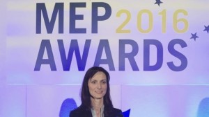 Мария Габриел спечели за втори път наградата Евродепутат на годината