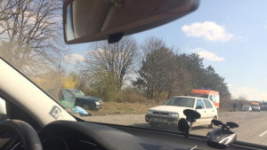 Мерцедес и БМВ се сблъскаха на пътя РусеБяла
