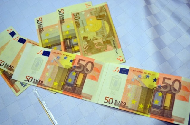 Предотвратиха производството на 50 милиона фалшиви евро в Пловдив
