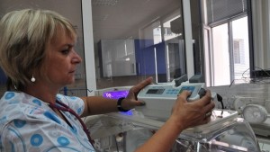 Набират средства за закупуване на апарати за отглеждане на недоносени