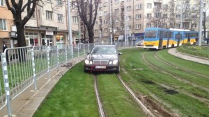 30 лева глоба за минаване през зелените релси в столицата