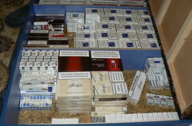 2520 кутии с цигари без бандерол са намерени в частен дом в Габрово