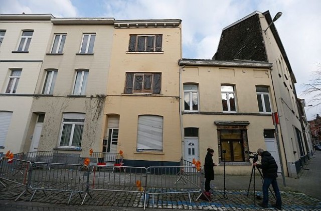Откриха ДНК на Салах Абдеслам в апартамент в Брюксел