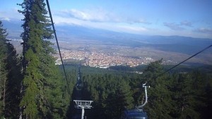 Отварят отново ски зоната край Чепеларе