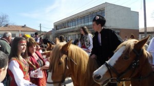 С водосвет и ритуално захранване на конете започна Тодоровден в