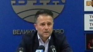 Зампредседателят на парламента Иван Иванов осигури бус за нуждите на