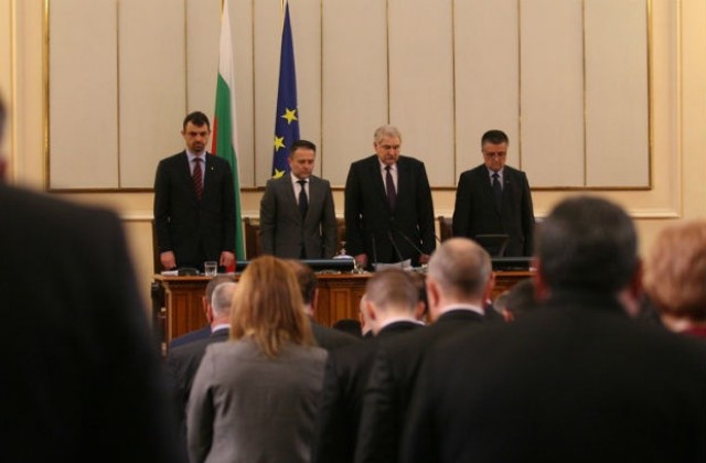 Депутатите осъдиха остро терористичния акт в Брюксел