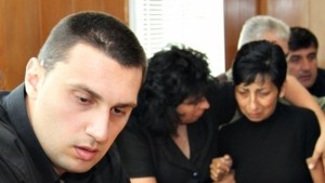 Намалиха присъдата на моториста убил Лора на пешеходна пътека