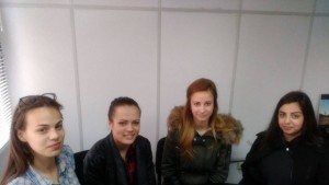 Девойка Кюстендилска пролет 2016 подгласничките й и Момичето на публиката