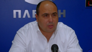 Народният представител Владислав Николов с приемна в Тръстеник