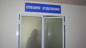 Възрастен мъж с опасност за живота след катастрофа