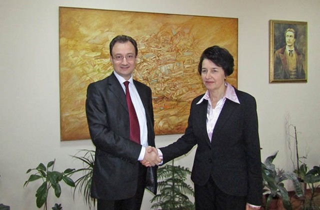 Областният управител се срещна с генералния консул на Турция в Бургас
