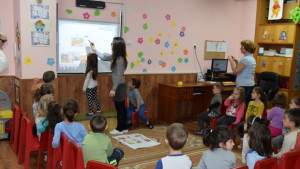 Със съвременни дигитални технологии обучават децата в ЦДГ Ален мак