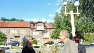 Тримата съветници на ГЕРБ в Бобов дол се срещат със