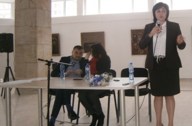 Конкуренти в битката за председател на БСП със съвместни срещи в Габрово и Трявна