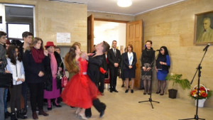 Чудомир е жив и той е необятна Вселена