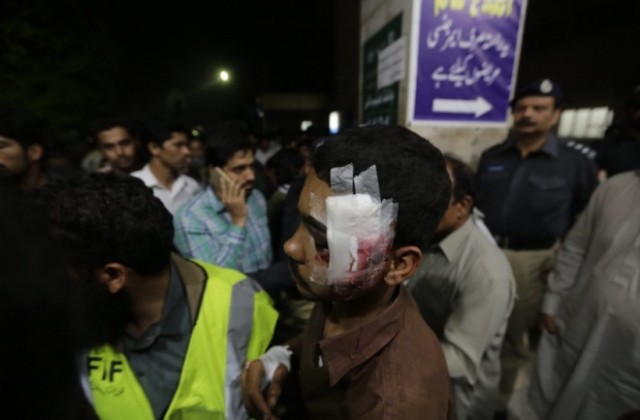 Светът осъди терористичното нападение в Пакистан