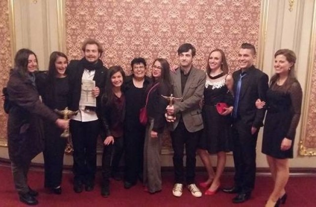 Два Икара за Куклен театър Сливен