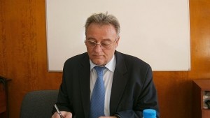 Продължават проверките на фирми извършващи саниране на блокове в областта