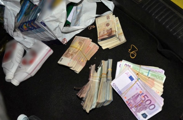 220 хил. в различна валута са задигнати от банков трезор в Русе