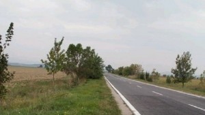 Назрява недоволство сред гражданите заради забавяне на ремонта по пътя