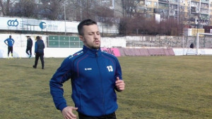 Вълчанов с частично разкъсване на коленна връзка