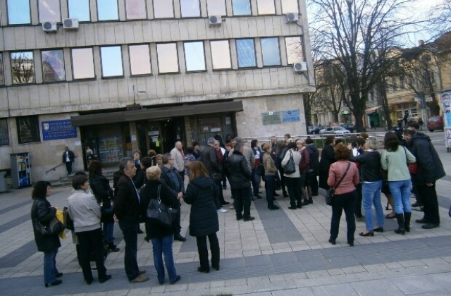 220 общопрактикуващи лекари протестират в област Плевен