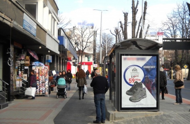 Прокуратурата с проверка по сигнал на варненец срещу стеснените тротоари