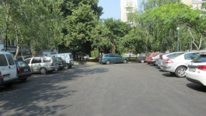 Изграждат нови паркинги в района на Морската градина