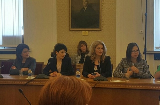 Депутатът Мария Белова участва в работна среща на Съвета на жените в бизнеса в България