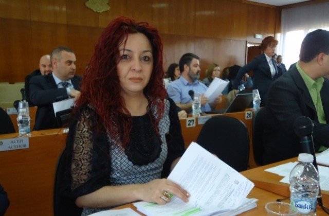 Групата на ДПС вече с човек по-малко в Общински съвет - Шумен