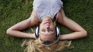 Слушалки сменят будилника